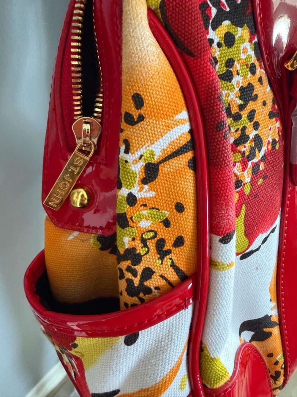St. John Red Floral Shoulder Bag with Dust Bag New $250 - Picture 11 of 12